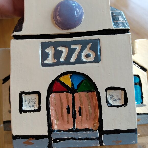 Vintage 1776 Church Coin Bank Handmade Painted Wood Folk Art Coinbank AS IS - Picture 5 of 16
